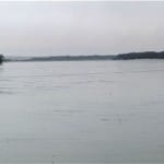 На Шардаре утонули двое рыбаков. Спасатели ищут тела с риском для жизни