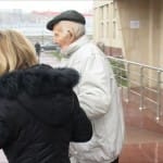 ИИН на дому: бесплатная услуга старикам не по карману