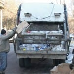 Жители Шымкента стали больше платить за вывоз мусора