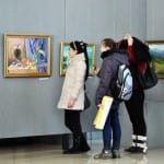 В Шымкенте можно приобрести картины местных художников. В галерее открыта выставка-продажа