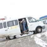 Водитель микроавтобуса, избивший пассажира, признал свою вину