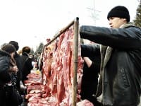 Цена на сахар держится на прежнем уровне, а стоимость мяса удивила