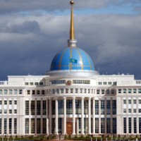Президент подписал указ о присвоении воинских и специальных званий Президент реорганизовал несколько министерств