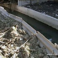 Ремонт сделали, деньги бюджетные потратили, а проблему так и не решили. Каналы Янги чек и Шымкент по-прежнему затапливают дома горожан