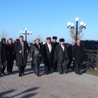 Делегация гостей в числе которых и председатель общества турков