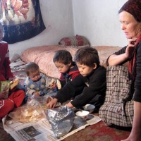 убогие условия7