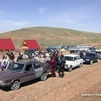 Жители Толебийского района протестуют против строительства в их районе зоны отдыха. Сельчане обвиняют бизнесменов в незаконном захвате земли