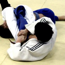 После такого приема соперник здается