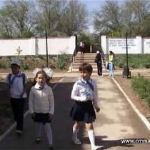 Шымкентским школьникам больше не придется учиться в три смены