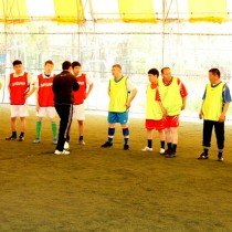 сотрудники агентства по борьбе с экономическими преступлениями и коррупцией