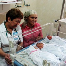 В Южном Казахстане в 2016 году родились 765 пар близнецов