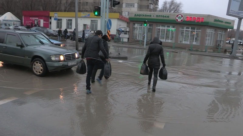 Потоп в Шымкенте из-за дождя