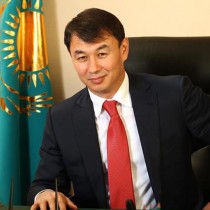 Дархан Сатыбалды переназначен акимом Туркестанской области