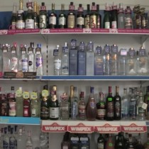 Повысить ставку акцизов на табак и алкоголь предлагают в Казахстане