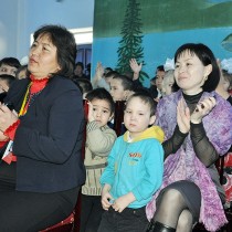 Благотворительный фонд имени Турисбекова организовал праздник для детей-инвалидов