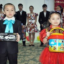 Благотворительный фонд имени Турисбекова организовал праздник для детей-инвалидов