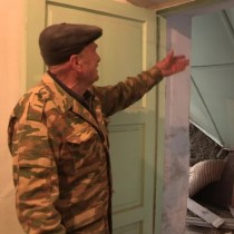 По словам Юрия Федоровича  в обрушении здания виновны соседи