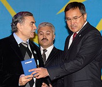 Горячные, сентиментальные, терпимые… Председатель южно-казахстанского греческого культурного центра «Ирини» Дмитрий Иванович Сидиропуло