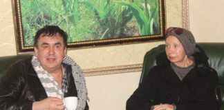 Российские актеры Станислав Садальский и Татьяна Васильева уже в Шымкенте