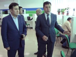 Заместитель акима Карагандинской области Ануар Ахметжанов знакомится с экономикой ЮКО