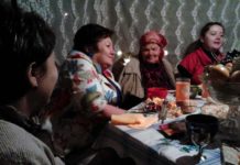 Посвящается «всемогущей ВК»… Посиделки у Марины Низовкиной с В.К. Куликовой