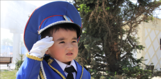 День защитника Отечества отпраздновали на площади Аль-Фараби в Шымкенте