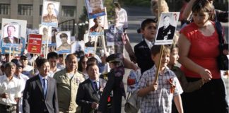 Трансляция шествия «Бессмертного полка» 9 мая в Шымкенте