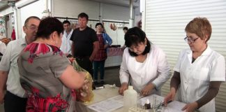 На рынках Шымкента можно проверить качество продуктов питания