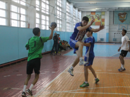 Тренировка гандболистов, после пятого тура чемпионата Казахстана