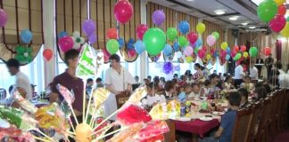 Должны смеяться дети!