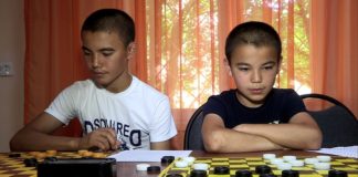 13-летний шымкентский шашист стал чемпионом Казахстана среди мужчин