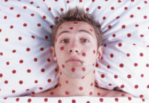 Кампания дополнительной иммунизации против кори и краснухи начата в РК