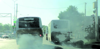 Если дымят автобусы — звоните!