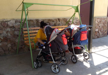Приют для одиноких мам работает в Шымкенте