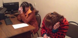 Полицейские задержали в Шымкенте 66 девушек легкого поведения Девушки пишут объяснительные