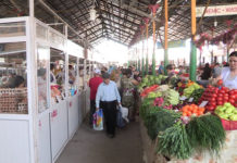 Где в Шымкенте можно купить дешевые овощи-фрукты?