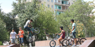 В Шымкенте езда на велосипеде набирает популярность