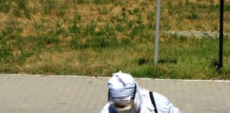 Южноказахстанские специалисты готовы бороться с лихорадкой Эбола После вывоза девушки в инфекционное отделение, на посту провели дезинфекцию