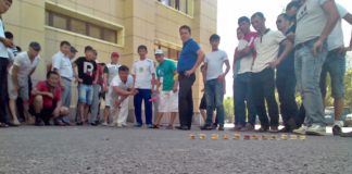 В Шымкенте отбирают сборную для игры в асык ату и бес тас Национальная игра Асык-ату