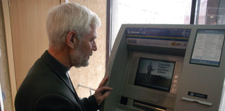 В каких случаях ГЦВП может приостановить выплату пенсий?