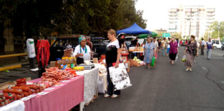 Первая осенняя ярмарка сельхозпродукции разочаровала шымкентцев Городскую ярмарку сельхозпроизводителей не будут закрывать на летний период