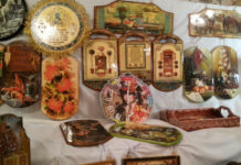 Рукодельницы юга представили свои работы на выставке-продаже Изготовлением предметов для дома, в технике декупаж, Светлана занимается более 7 лет