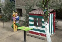 Хулиганы мешают шымкентскому двору стать лучшим Жильцы дома № 7, 16-го микрорайона претендуют на звание лучшего