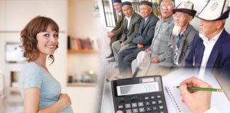 На вопросы о пособиях и пенсии отвечает специалист