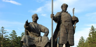 Государственность казахов берет свое начало с 1465 года