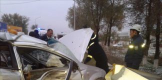 В Шымкенте столкнулись четыре автомобиля