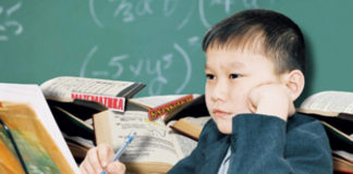 Школьники 1-8 классов перейдут на онлайн формат из-за ветра