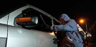 Задержан подозреваемый в серии краж из автомашин