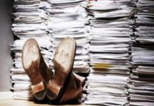 Чиновники Шымкента организовали незаконный бизнес в отделе архитектуры