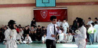 В Шымкенте впервые проходят состязания по новому виду спорта — жаунгеру каратэ Жаунгер